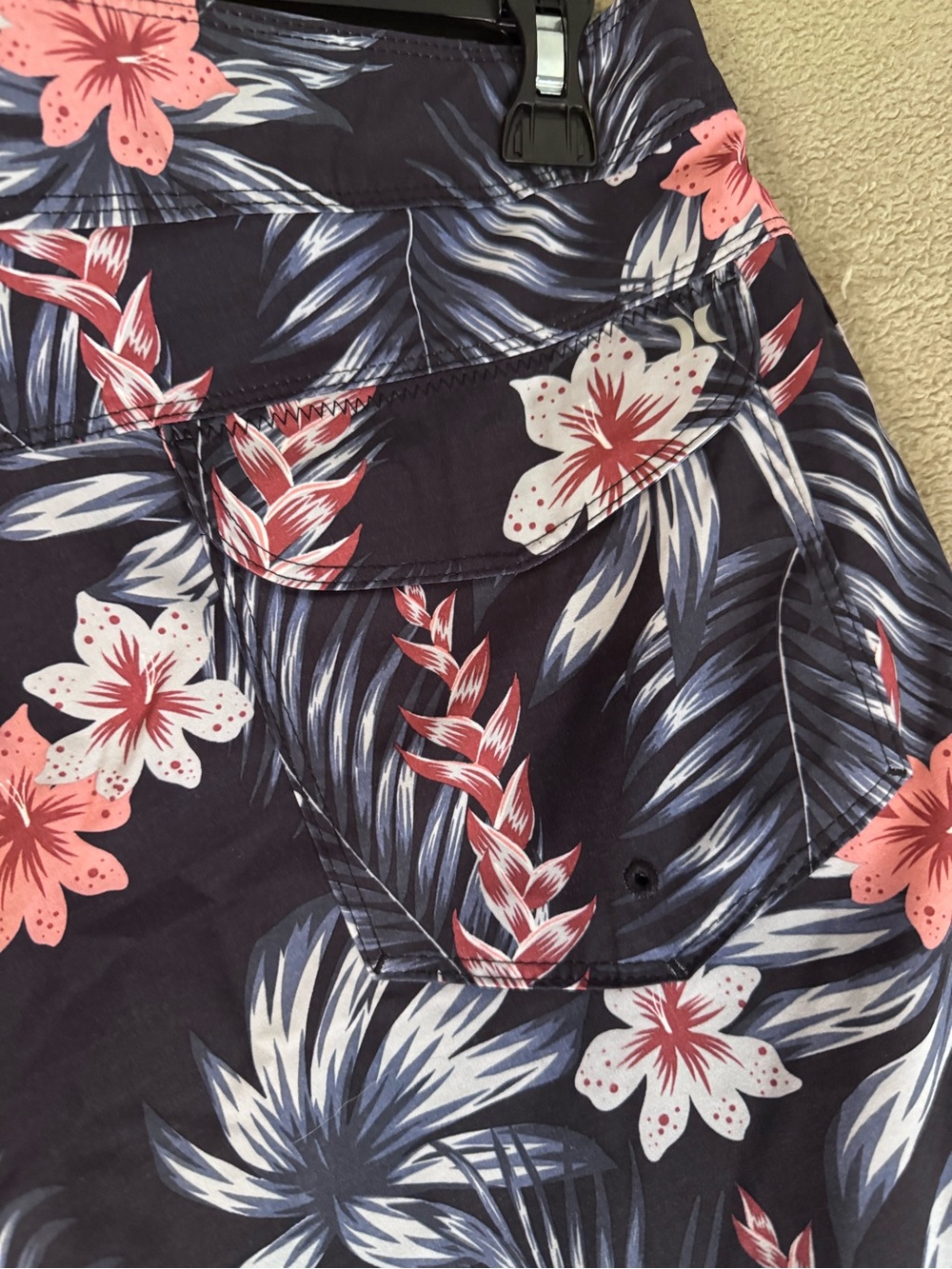 Hurley Men's Navy Floral Hybrid Shorts with Pink & White Accents - Picture 6 of 6